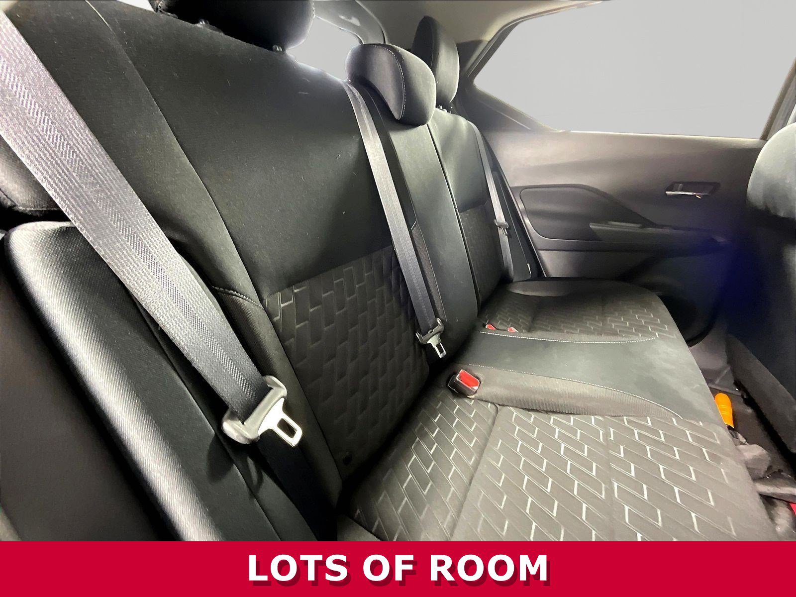 Used 2023 Nissan Kicks SV FWD image 22