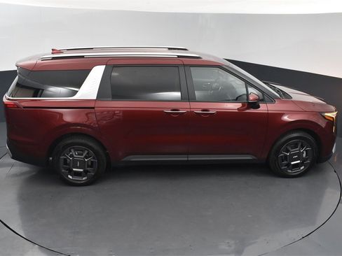 New 2026 Kia Carnival EX image 47