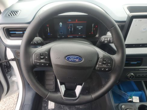 New 2026 Ford Maverick XLT FWD image 15