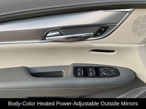 Used 2017 Cadillac XT5 Luxury w/ Driver Awareness Package image 12