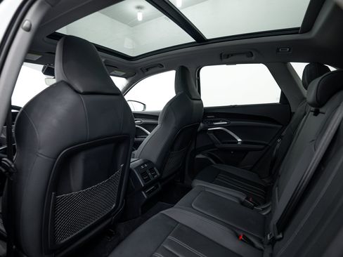 Used 2025 Audi Q5 Premium Plus AWD/4WD image 19