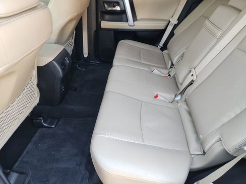 Used 2014 Toyota 4Runner Limited RWD image 31