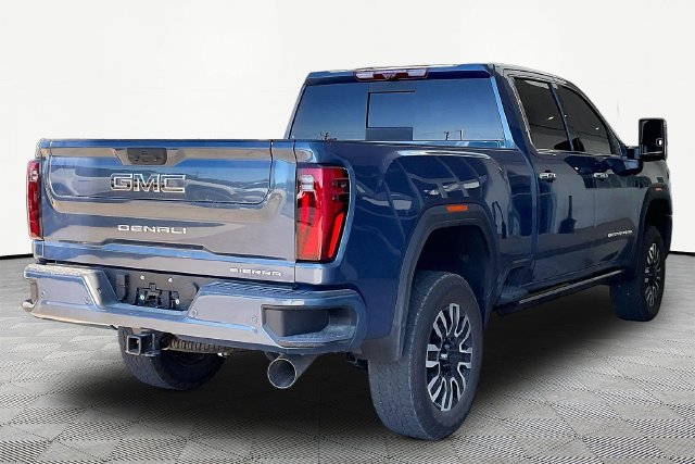 Used 2025 GMC Sierra 2500 Denali Ultimate AWD/4WD image 5