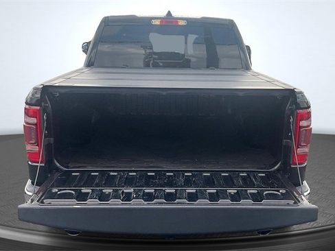 Used 2019 RAM 1500 Laramie image 18