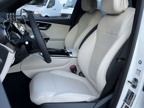 New 2026 Mercedes-Benz GLC 300 4MATIC image 11