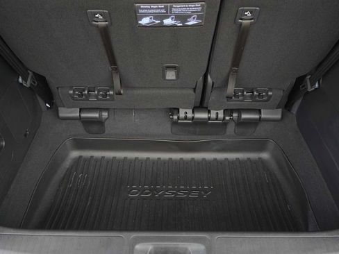 Used 2026 Honda Odyssey Elite image 27