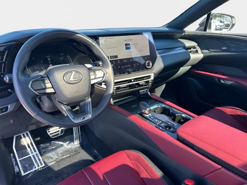Used 2024 Lexus RX 500h F Sport image 16