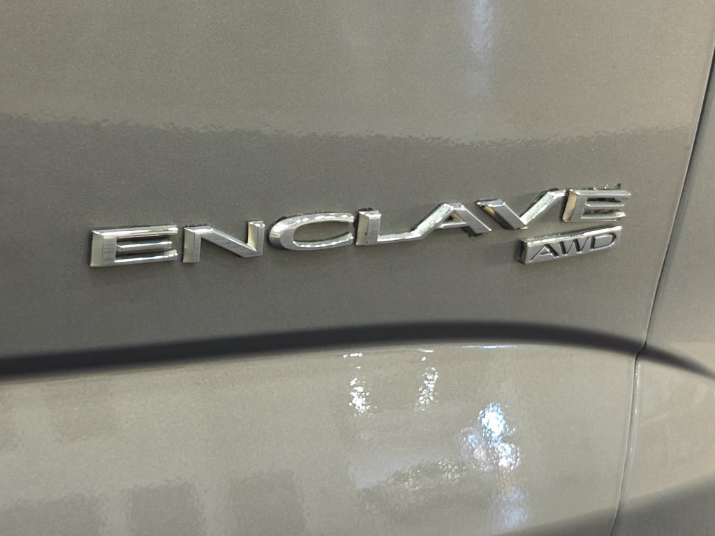 Used 2018 Buick Enclave Avenir w/ Avenir Technology Package AWD/4WD image 60