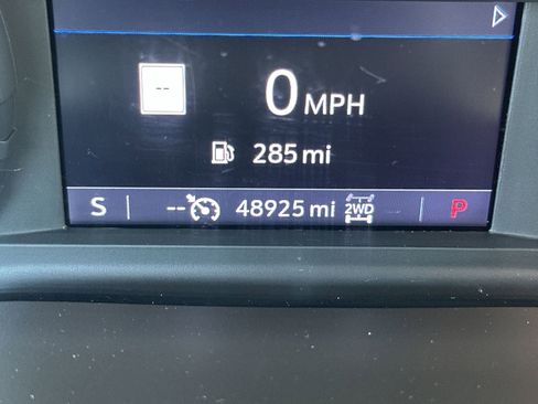 Used 2020 Chevrolet Silverado 3500 LTZ w/ LTZ Plus Package image 24