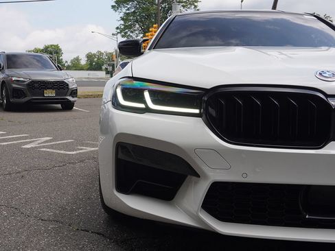 Used 2022 BMW M5 w/ Competition Package AWD/4WD image 17