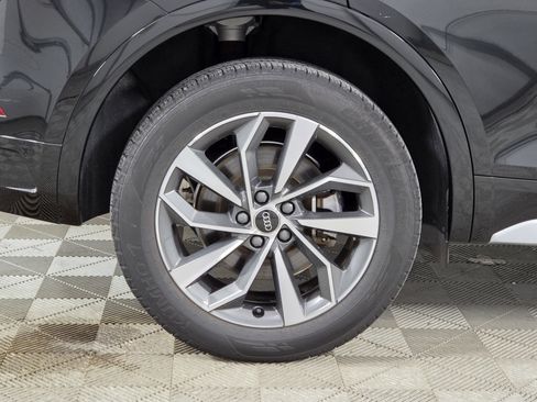 Certified 2024 Audi Q5 2.0T Premium Plus AWD/4WD image 9