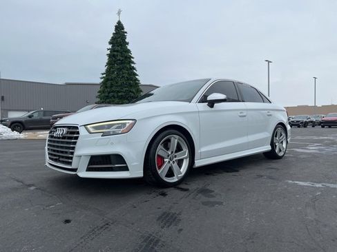 Used 2018 Audi S3 Premium Plus image 3