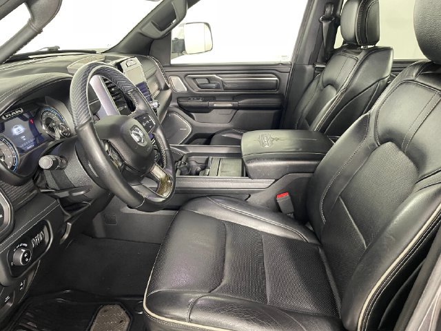 Used 2019 RAM 1500 Limited AWD/4WD image 2