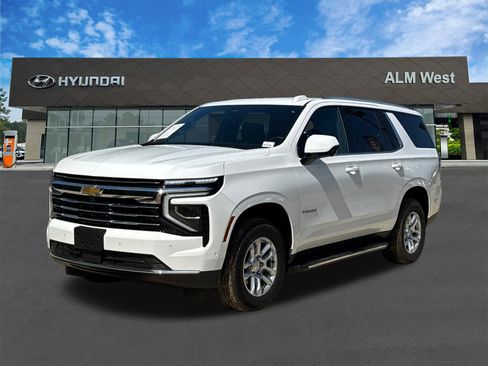 Used 2025 Chevrolet Tahoe LT AWD/4WD image 1