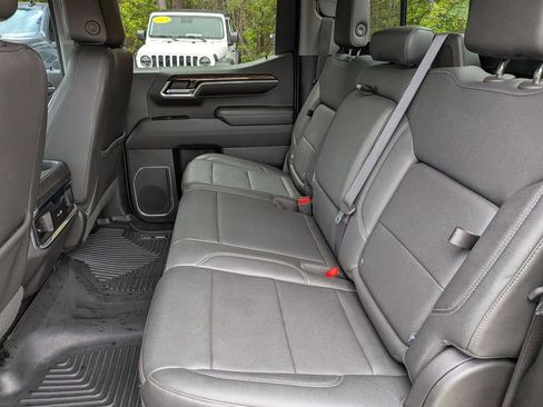 Used 2022 GMC Sierra 1500 Elevation w/ Elevation Premium Package AWD/4WD image 14