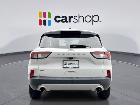 Used 2022 Ford Escape SE w/ Convenience Package FWD image 4