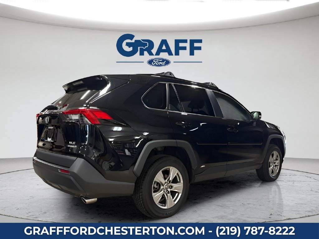 Used 2024 Toyota RAV4 XLE w/ Convenience Package AWD/4WD image 6