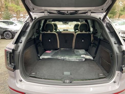 New 2026 Volvo EX90 Ultra image 19