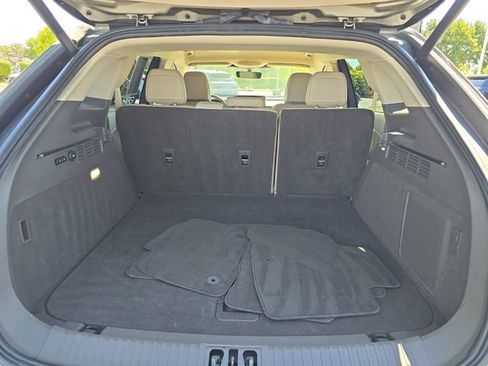 Used 2023 Lincoln Nautilus FWD image 27