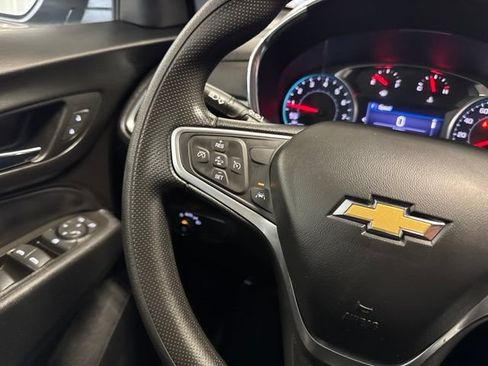 Used 2022 Chevrolet Equinox LT w/ LPO, Floor Liner Package FWD image 24