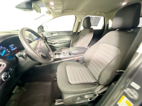 Used 2024 Ford Edge SE w/ Black Appearance Package image 14