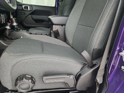 New 2026 Jeep Gladiator Sport image 20