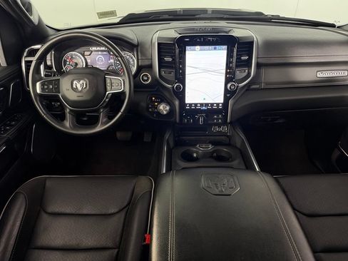 Used 2024 RAM 1500 Laramie AWD/4WD image 13
