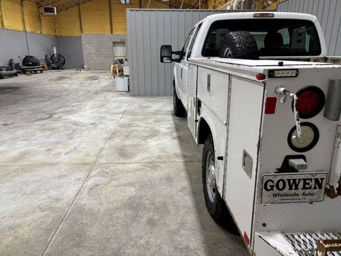 Used 2015 Ford F250 XL AWD/4WD image 9
