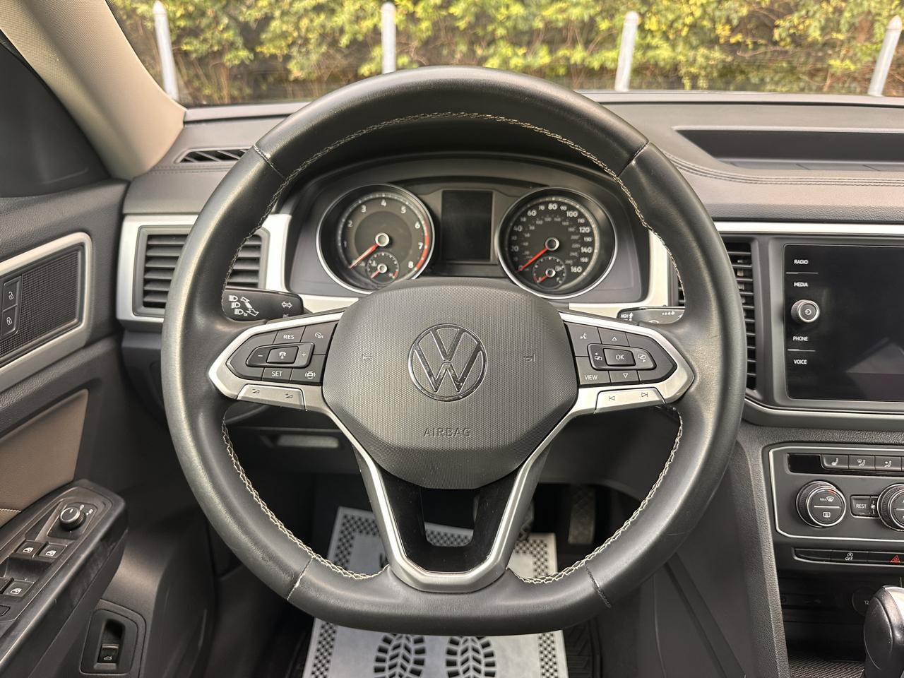 Used 2021 Volkswagen Atlas SE AWD/4WD image 16
