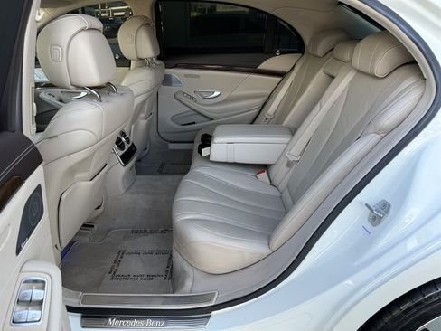 Used 2015 Mercedes-Benz S 550 Sedan image 15