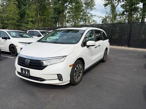 Used 2024 Honda Odyssey EX-L image 1