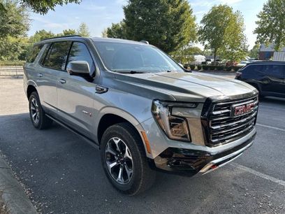 Used 2025 GMC Yukon AT4 w/ AT4 Premium Package