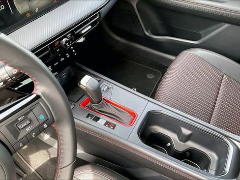 Certified 2025 Nissan Kicks SR w/ Interior Electronics Package FWD image 13
