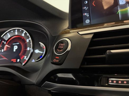 Used 2018 BMW X3 xDrive30i image 19