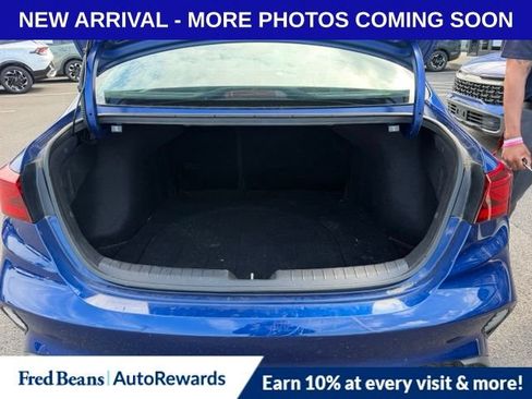 Used 2023 Kia Forte LXS w/ LXS Technology Package FWD image 8