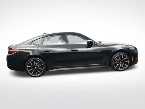 New 2026 BMW i4 eDrive40 w/ M Sport Package RWD image 3