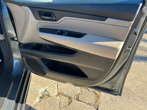 Used 2019 Honda Odyssey EX-L image 22