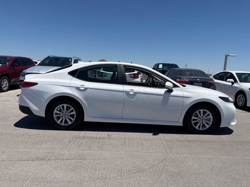 Used 2026 Toyota Camry LE FWD image 3