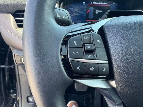 Used 2025 Ford Explorer Platinum w/ LUX Leather Package image 15