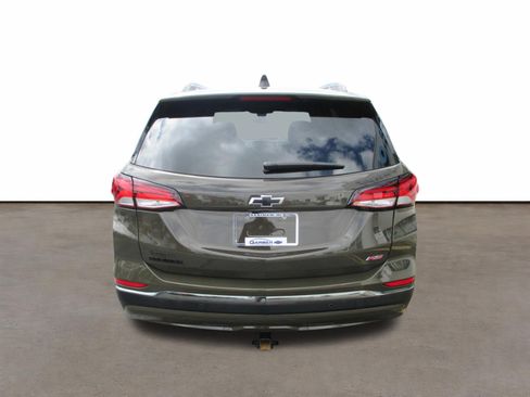 Used 2023 Chevrolet Equinox RS w/ LPO, Floor Liner Package FWD image 4