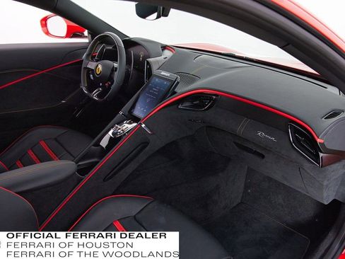 Used 2022 Ferrari Roma image 18
