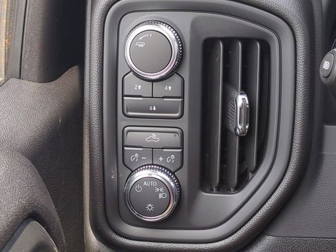 New 2025 GMC Sierra 2500 Pro w/ Convenience Package image 22