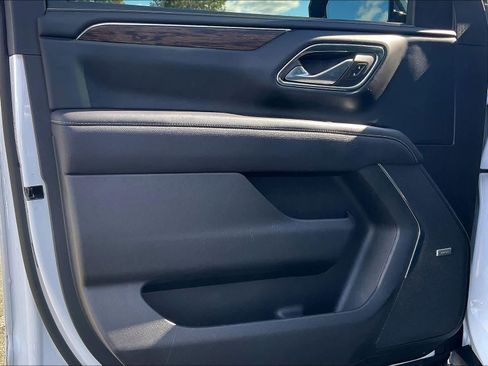 Used 2023 Chevrolet Tahoe Premier image 23