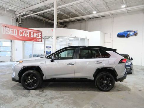 Used 2021 Toyota RAV4 XSE image 5