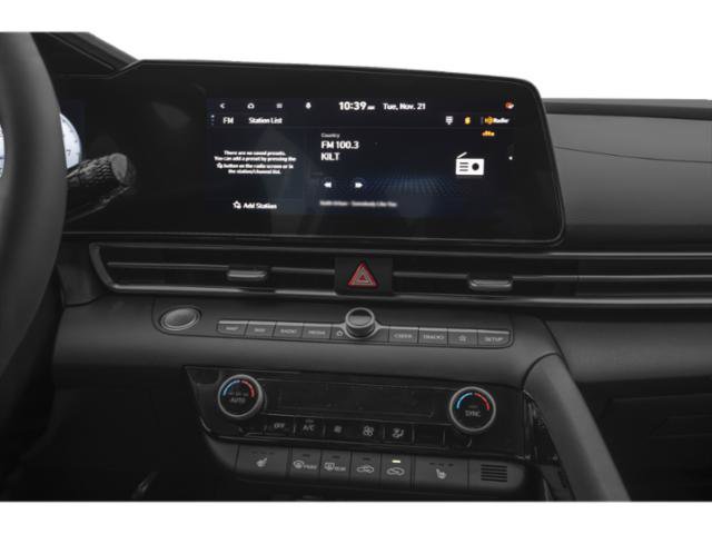 Used 2025 Hyundai Elantra Limited FWD image 13