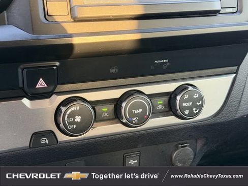 Used 2019 Toyota Tacoma SR w/ SR Convenience Package RWD image 21
