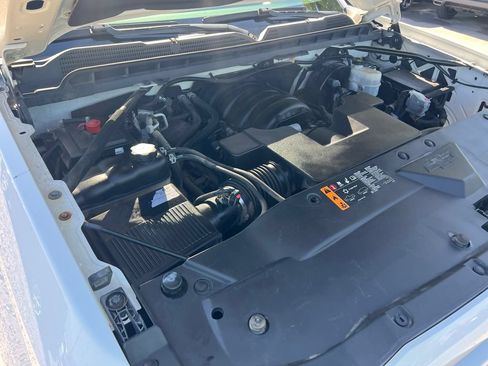 Used 2019 Chevrolet Silverado 1500 LT w/ All Star Edition AWD/4WD image 43