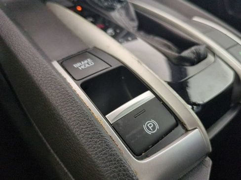 Used 2021 Honda Civic Sport image 25