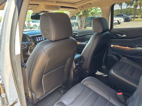 Used 2019 GMC Acadia Denali w/ Technology Package image 31