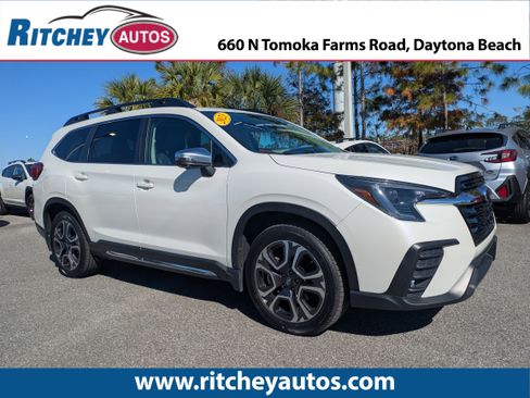 Certified 2023 Subaru Ascent Limited w/ Technology Package image 1